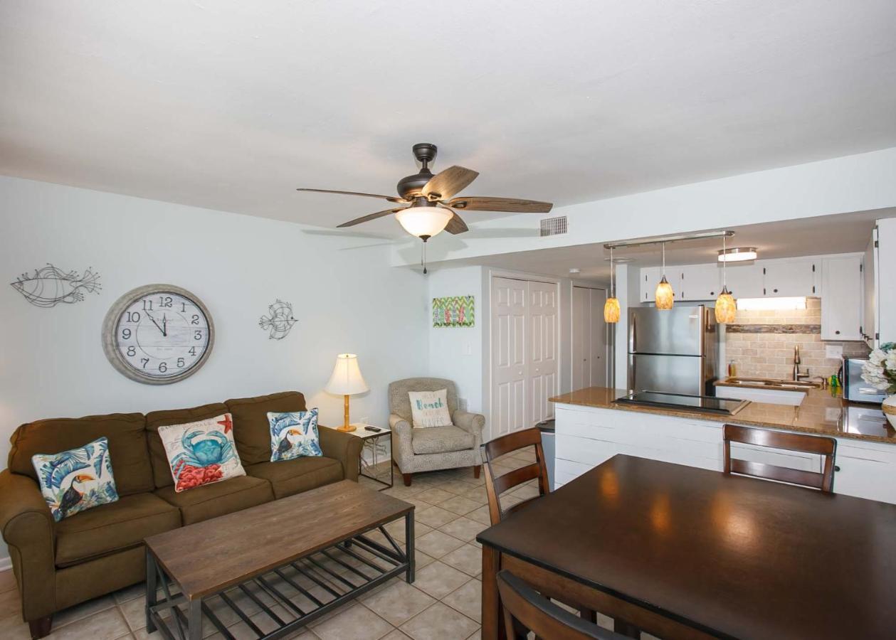 Island Winds West 477 By Albvr - Beachfront, Updated & Beautiful! Just Steps To The Beach & Hangout! 굴프 쇼어스 외부 사진